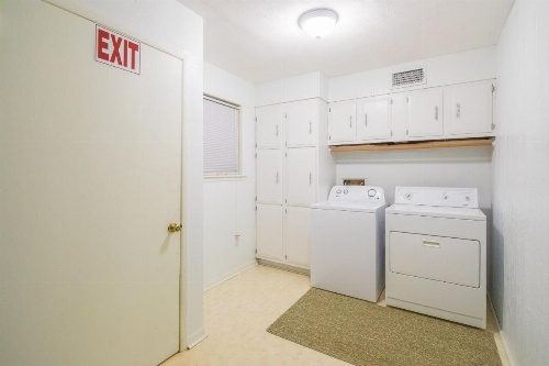 Texas Rose Lodge Home image 14